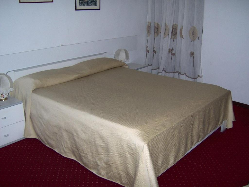Lago Maggiore Lesa Quarto foto