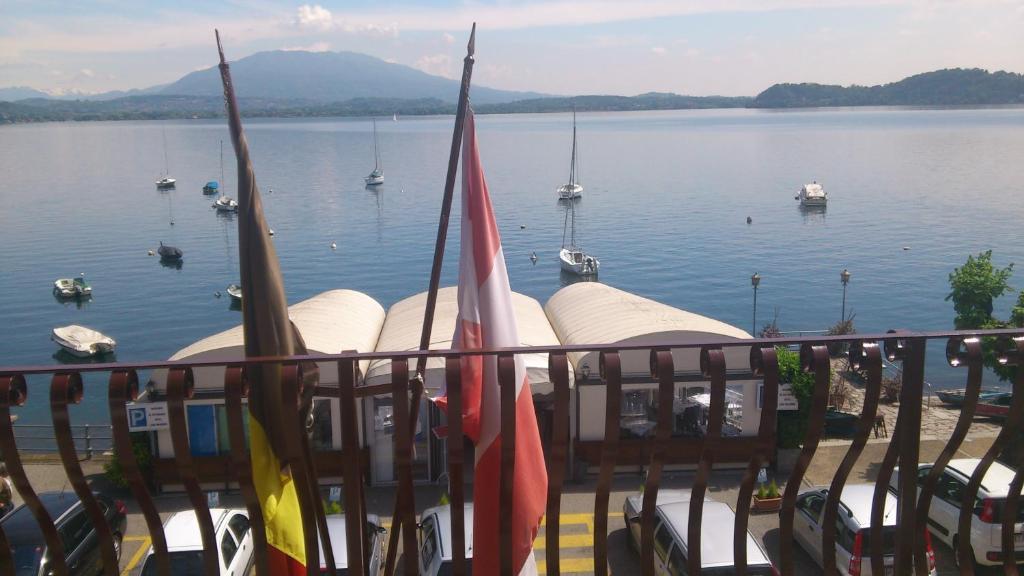 Lago Maggiore Lesa Exterior foto