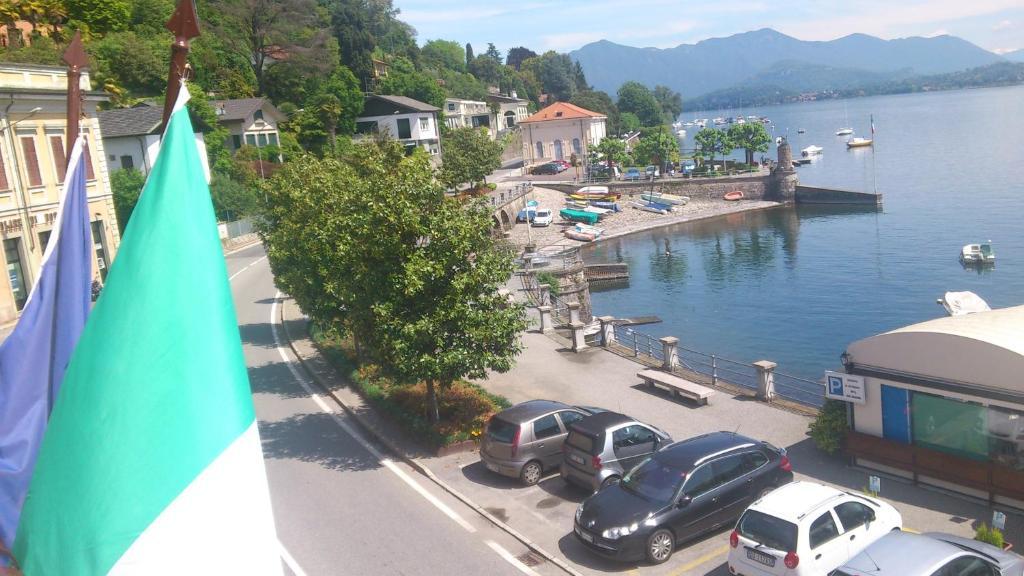 Lago Maggiore Lesa Exterior foto